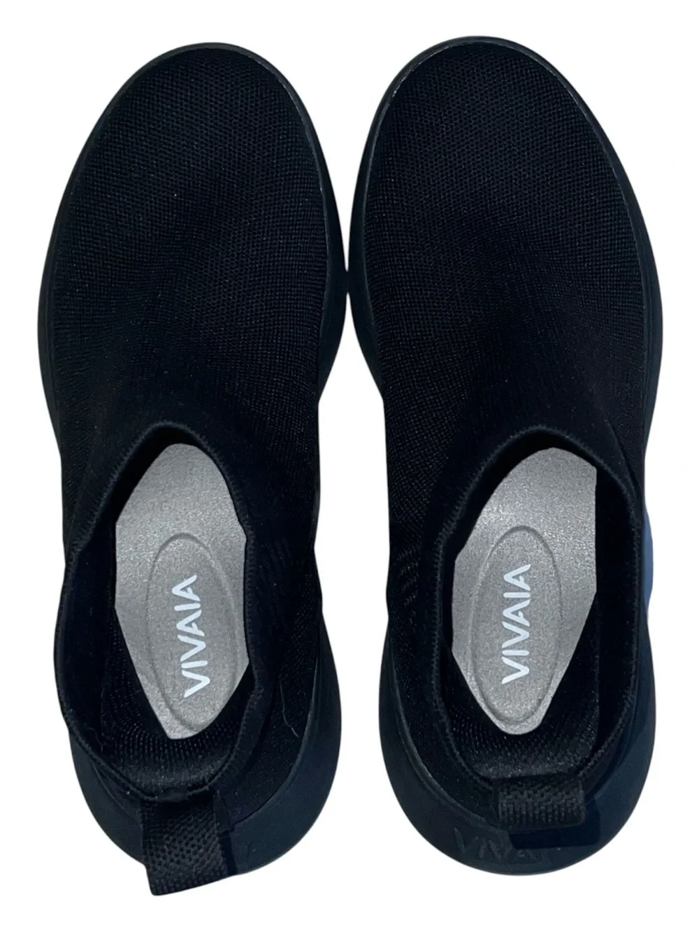 Vivaia women’s black